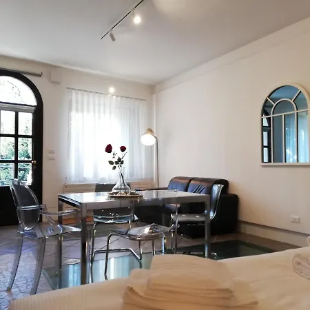 Teatro Hotel apartamentowy Triest