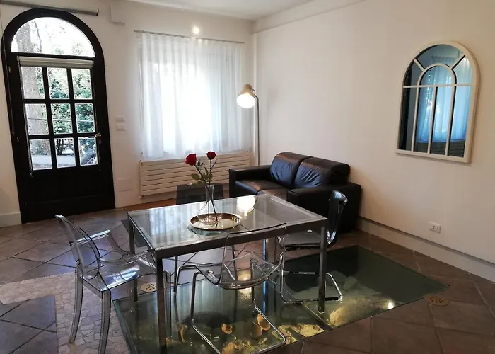 Hotel apartamentowy Teatro Triest