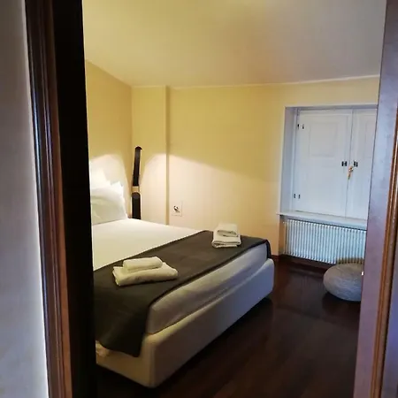 アパートホテル Teatro トリエステ