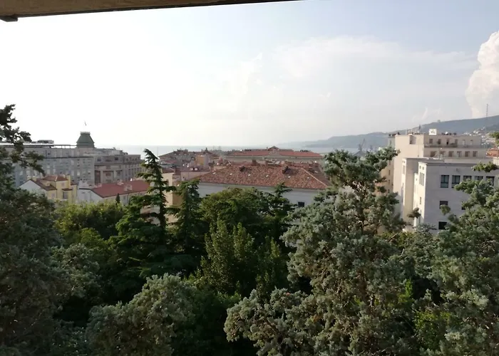 Teatro Aparthotel 3*